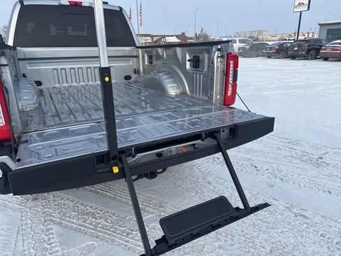 Used 2023 Ford F250 Lariat w/ Sport Appearance Package image 17