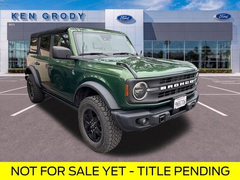 Used 2024 Ford Bronco Black Diamond AWD/4WD image 1