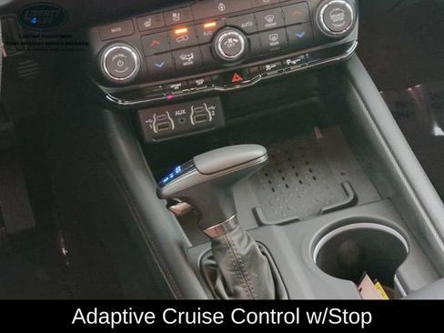 Used 2025 Dodge Durango R/T AWD/4WD image 25
