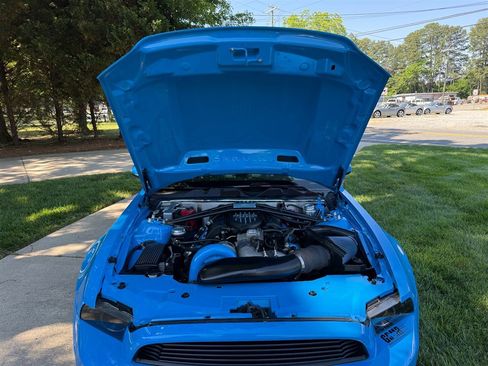 Used 2013 Ford Mustang GT RWD image 65