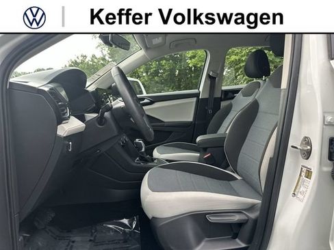 Used 2025 Volkswagen Taos S FWD image 12