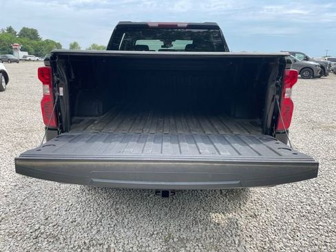 Used 2022 Chevrolet Silverado 1500 Custom AWD/4WD image 14