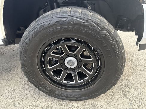 Used 2021 Ford F250 Lariat image 12