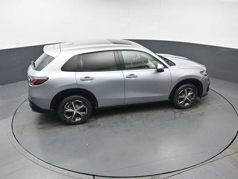 Certified 2023 Honda HR-V EX-L image 44