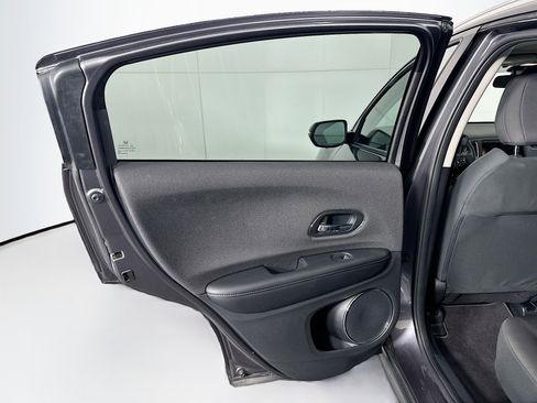 Used 2021 Honda HR-V EX image 25