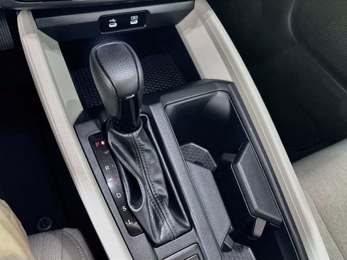 Used 2025 Honda Accord SE image 17