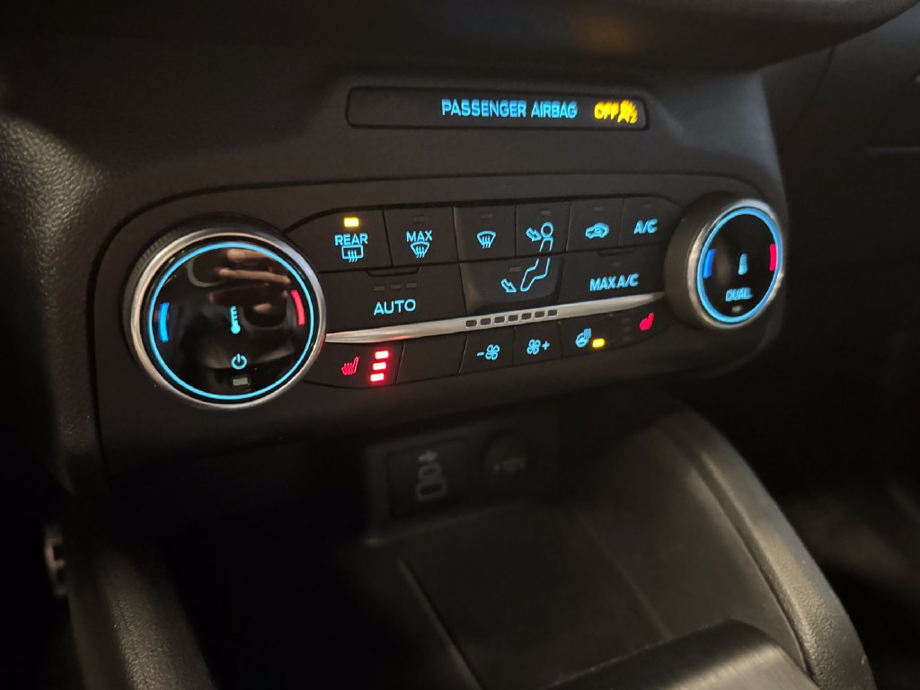 Used 2024 Ford Escape ST-Line AWD/4WD image 15