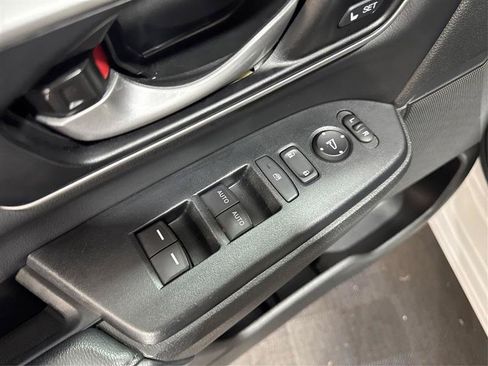 Used 2022 Honda CR-V EX-L image 33