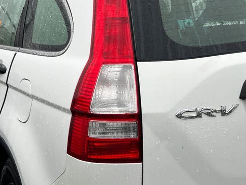 Used 2011 Honda CR-V LX image 15