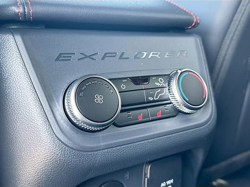 New 2026 Ford Explorer ST w/ Sun And Sound Package image 18