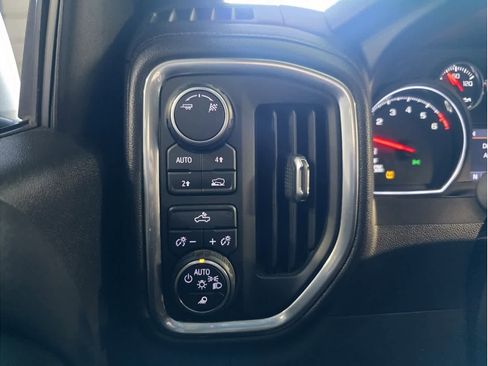 Used 2019 Chevrolet Silverado 1500 LT w/ All-Star Edition image 30