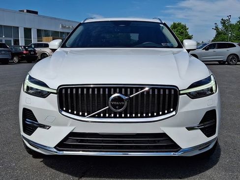 Used 2023 Volvo XC60 T8 Ultimate w/ Climate Package AWD/4WD image 2