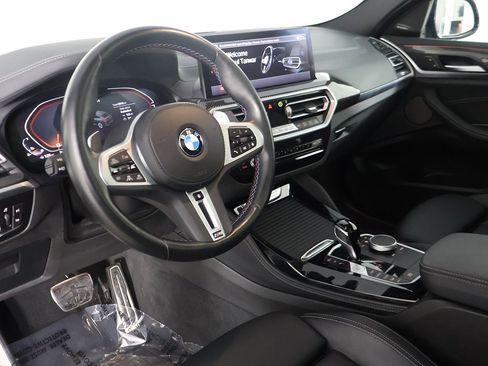 Used 2024 BMW X4 M40i w/ Premium Enhanced Package image 30