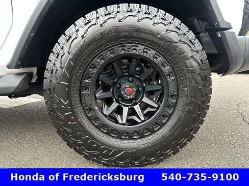 Used 2021 Jeep Wrangler Rubicon w/ LED Lighting Group image 16