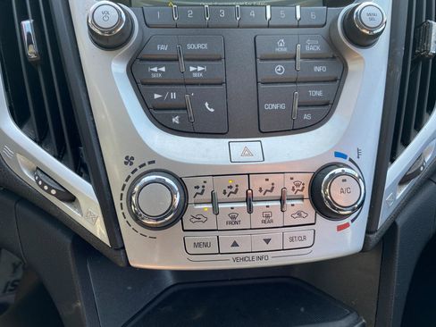 Used 2017 GMC Terrain SLE image 19