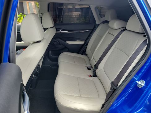 Used 2021 Kia Seltos SX w/ SX Sunroof Package AWD/4WD image 19