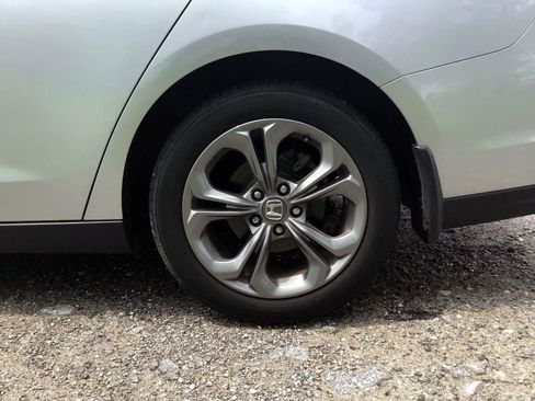 Used 2024 Honda Accord EX image 7