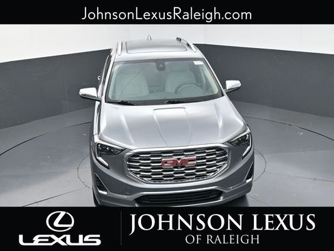 Used 2020 GMC Terrain Denali w/ Denali Premium Package image 24