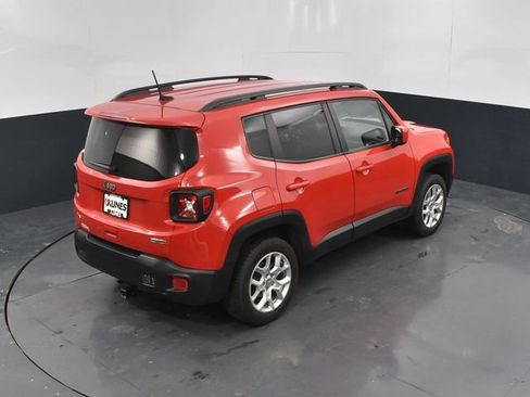 Used 2018 Jeep Renegade Latitude image 37