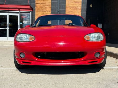 Used 1999 MAZDA MX-5 Miata image 8