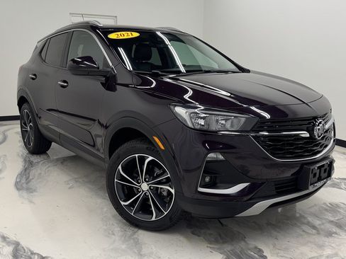 Used 2021 Buick Encore GX Select AWD/4WD image 2
