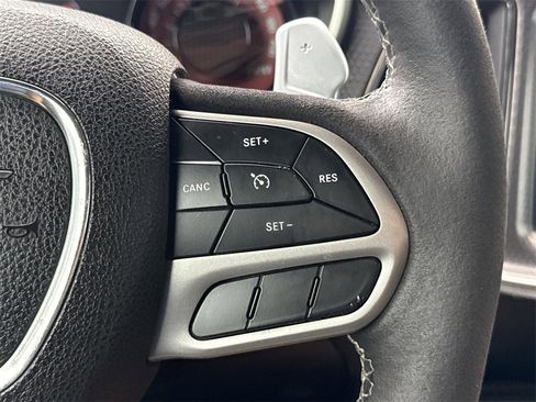 Used 2019 Dodge Challenger SRT Hellcat Redeye image 35