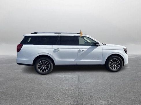 Certified 2025 Ford Expedition Max Platinum AWD/4WD image 6
