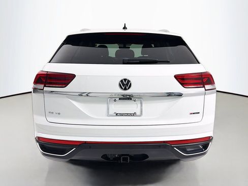 Used 2022 Volkswagen Atlas Cross Sport SE w/ Panoramic Sunroof Package AWD/4WD image 6