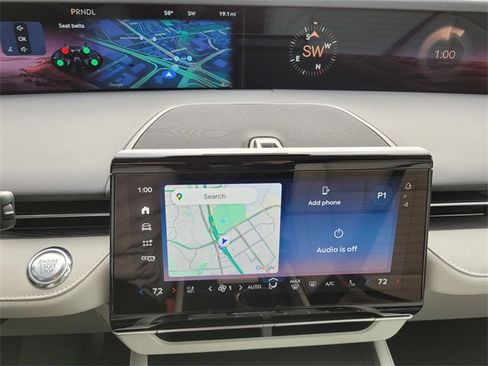 New 2026 Lincoln Nautilus Reserve image 13