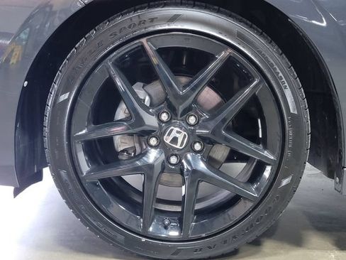 Certified 2024 Honda Civic Sport image 9