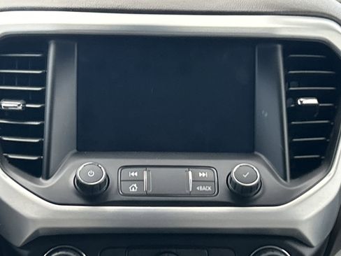 Used 2023 GMC Acadia SLT image 36