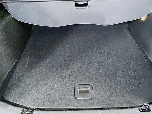 Used 2022 Ford Edge Titanium w/ Equipment Group 301A AWD/4WD image 19