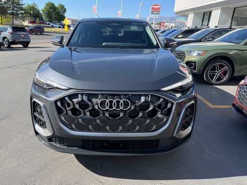 Used 2025 Audi Q5 Premium Plus w/ Premium Plus AWD/4WD image 19