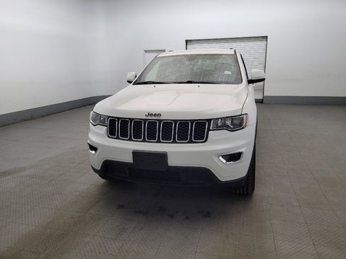 Used 2022 Jeep Grand Cherokee Laredo E image 15