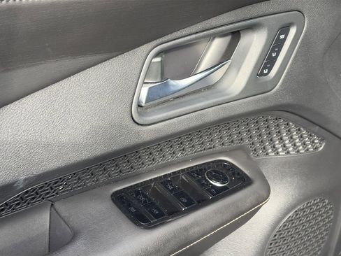 Certified 2023 Nissan Ariya FWD image 22