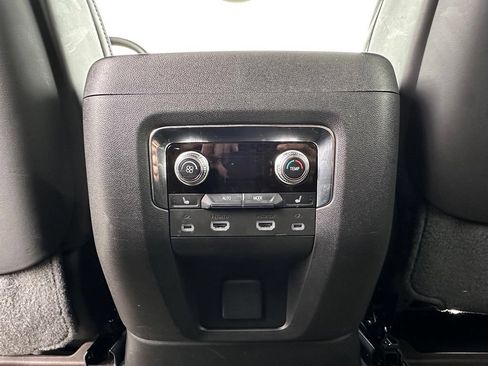 Certified 2023 GMC Yukon Denali Ultimate AWD/4WD image 29