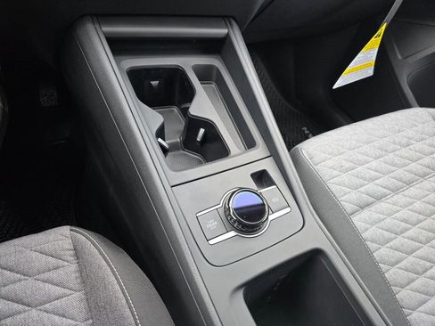 New 2026 Volkswagen Tiguan S image 31