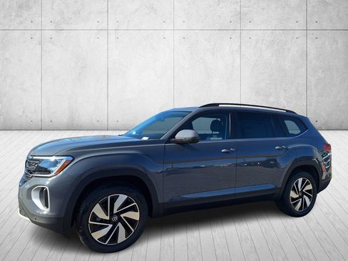 New 2026 Volkswagen Atlas SE FWD image 1