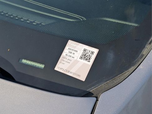 Used 2014 Jeep Cherokee Latitude image 9