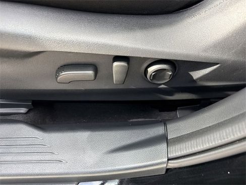 Certified 2024 Subaru Outback Premium image 12