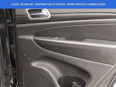 Used 2019 Jeep Grand Cherokee Altitude image 36