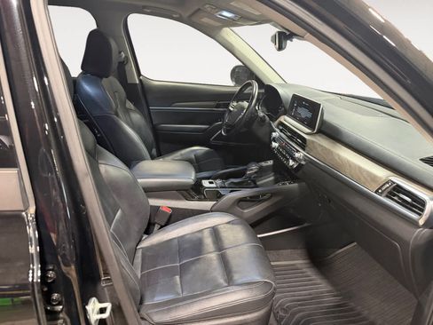 Used 2022 Kia Telluride EX w/ EX Premium Package AWD/4WD image 16