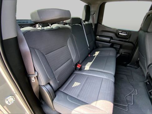 Used 2023 Chevrolet Silverado 1500 Custom AWD/4WD image 19