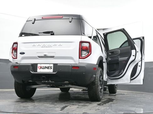 New 2025 Ford Bronco Sport Badlands image 64