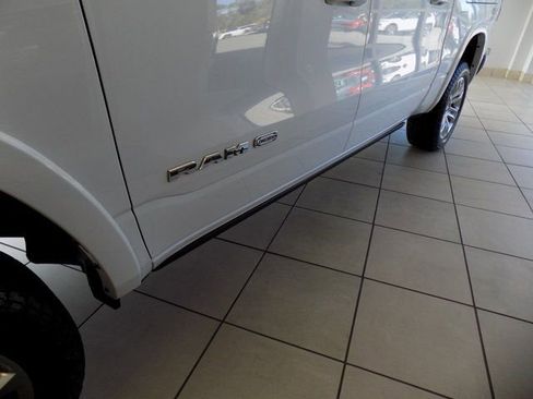 Certified 2020 RAM 1500 Limited image 33
