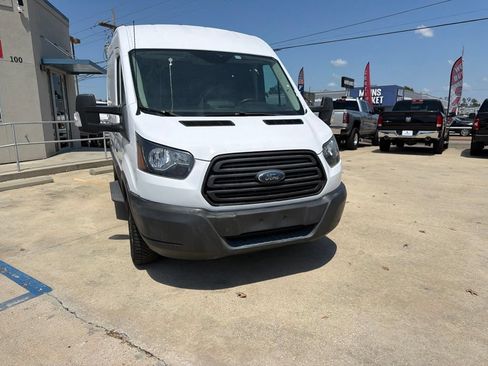 Used 2018 Ford Transit 250 148 Medium Roof RWD image 6