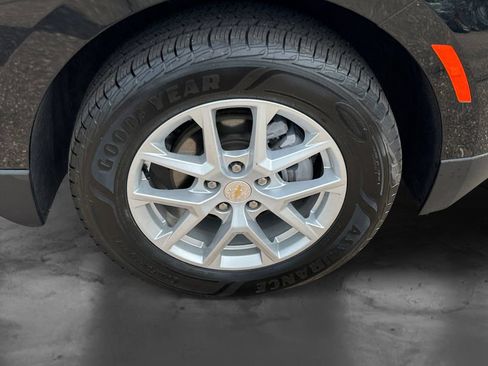 Used 2023 Chevrolet Equinox LS w/ LS Convenience Package AWD/4WD image 12