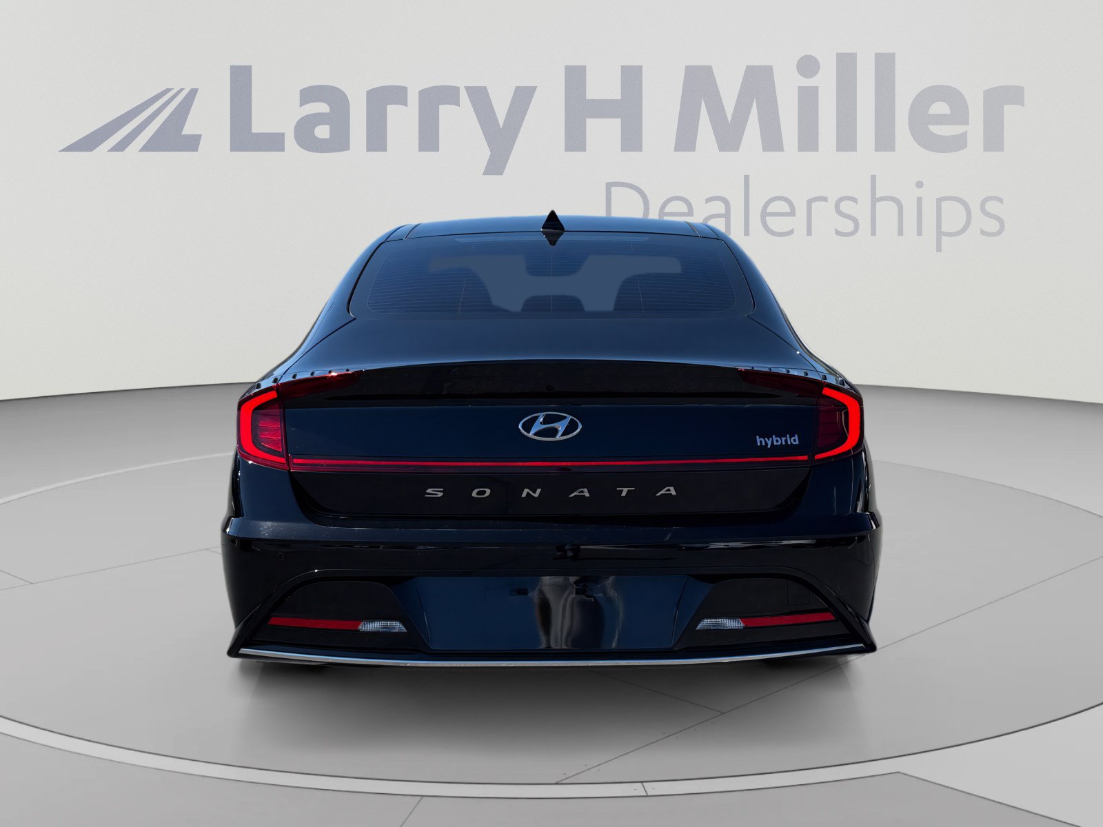 Used 2023 Hyundai Sonata Limited FWD image 4