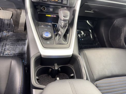 Used 2023 Toyota RAV4 XSE AWD/4WD image 26