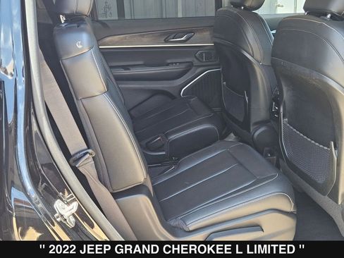Used 2022 Jeep Grand Cherokee L Limited RWD image 28